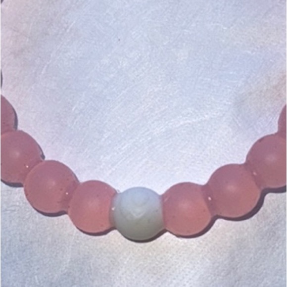 Original Lokai Light Pink bracelet - Breast Cancer Awareness - Picture 3 of 4
